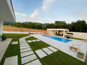Vestovis Holiday House